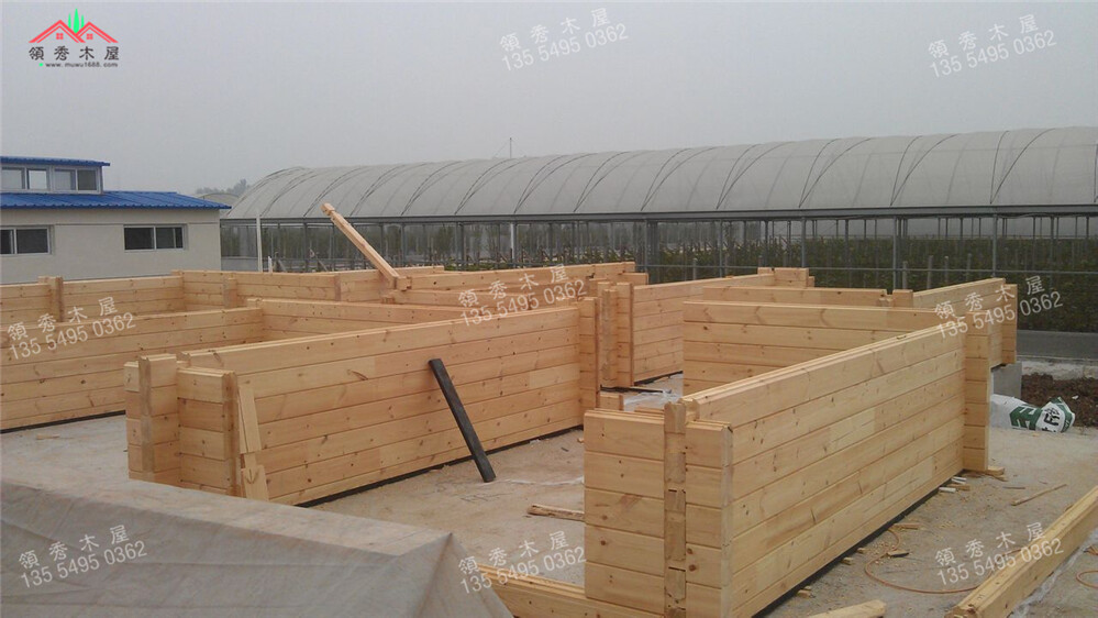 木屋別墅地基施工