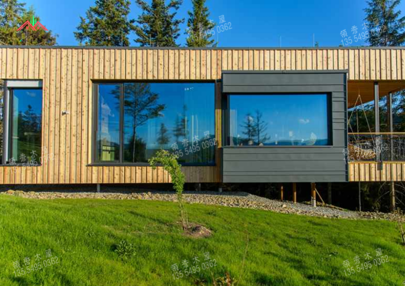 玻璃木制別墅