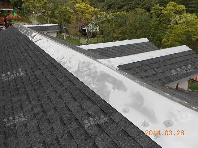 160平米的輕型木屋別墅