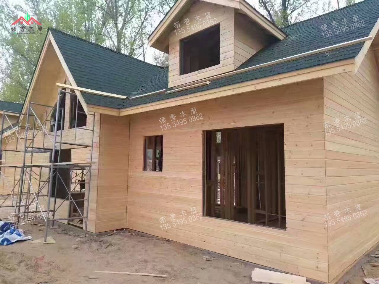 巡視新建木屋群(圖6)