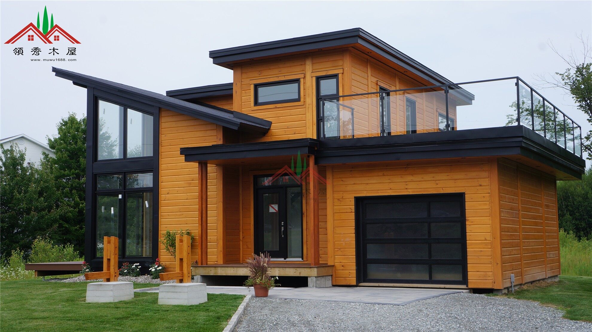 現(xiàn)代風(fēng)格雙層帶露臺(tái)木屋別墅