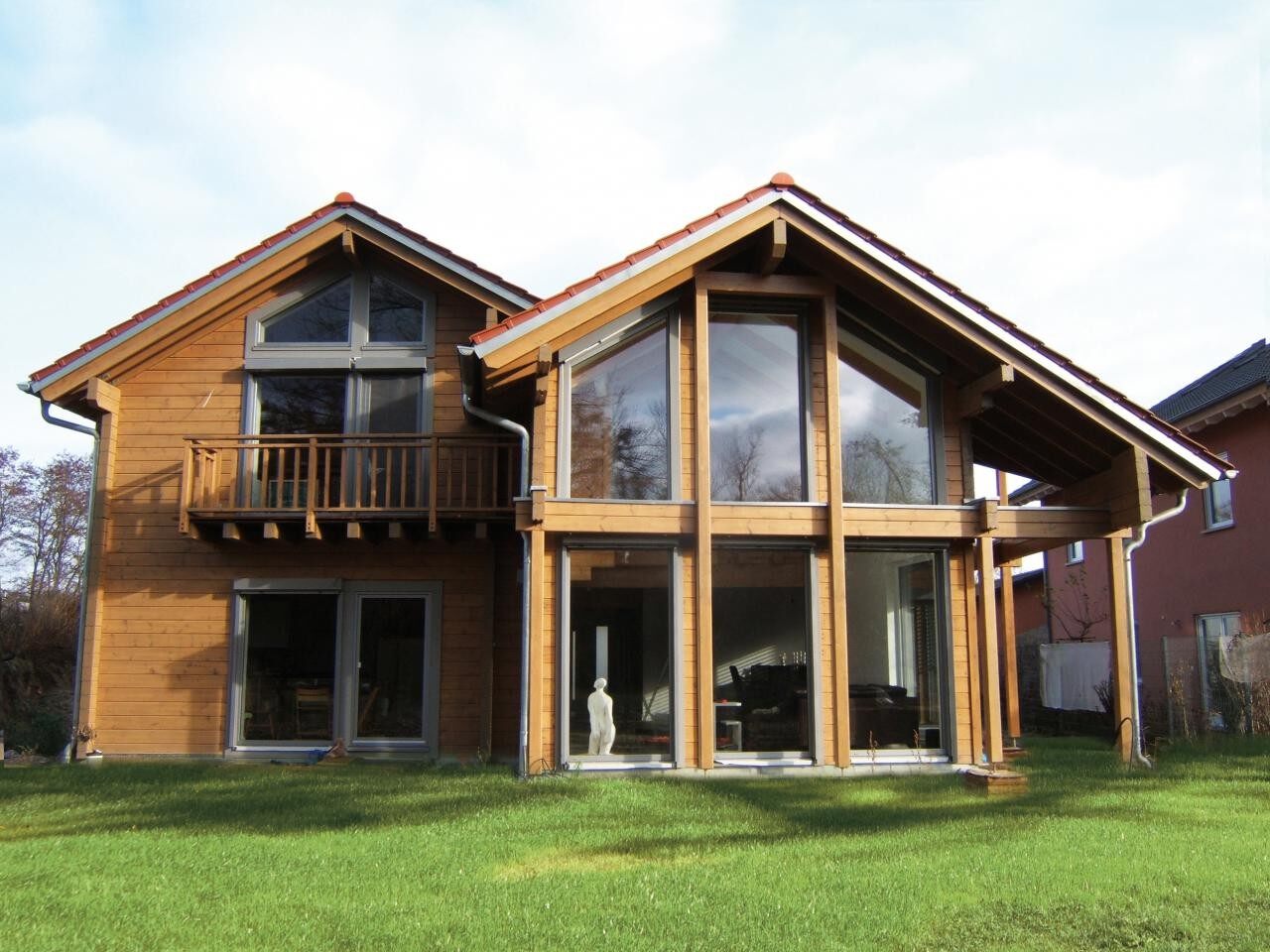 結(jié)構(gòu)隔熱板:木屋SIP(圖1)