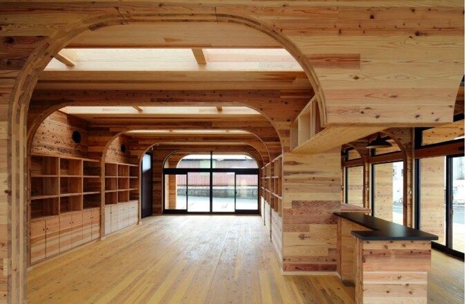 木屋為何需要膠合木特別是樓板及屋架(圖2)