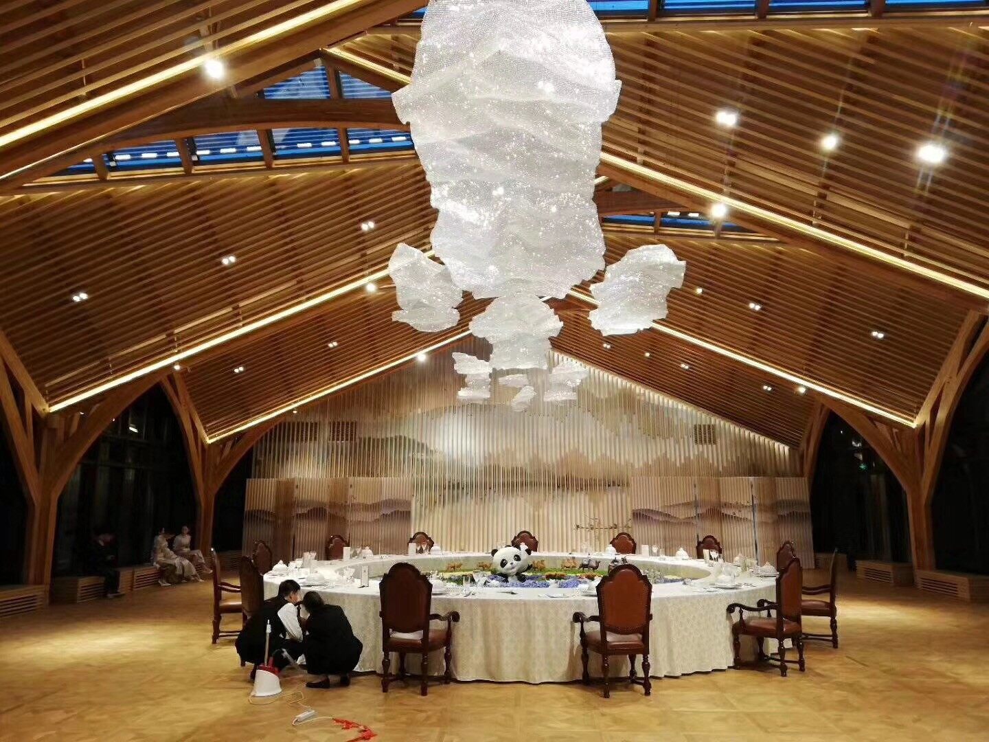 木結(jié)構(gòu)在公共建筑的大量運(yùn)用指日可待(圖3)