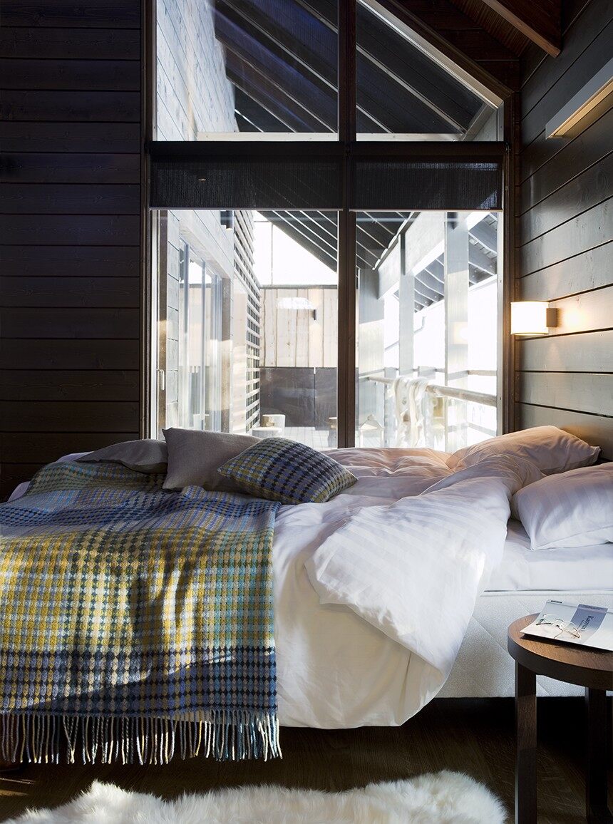 被我們忽視的木屋另外一種：黑色(圖4)