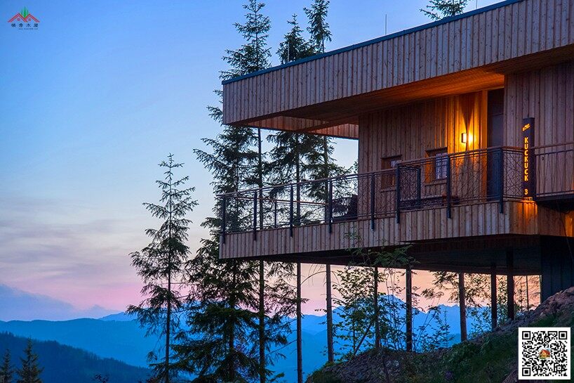 山坡平頂?shù)蹩辗叫文疚輨e墅(圖3)