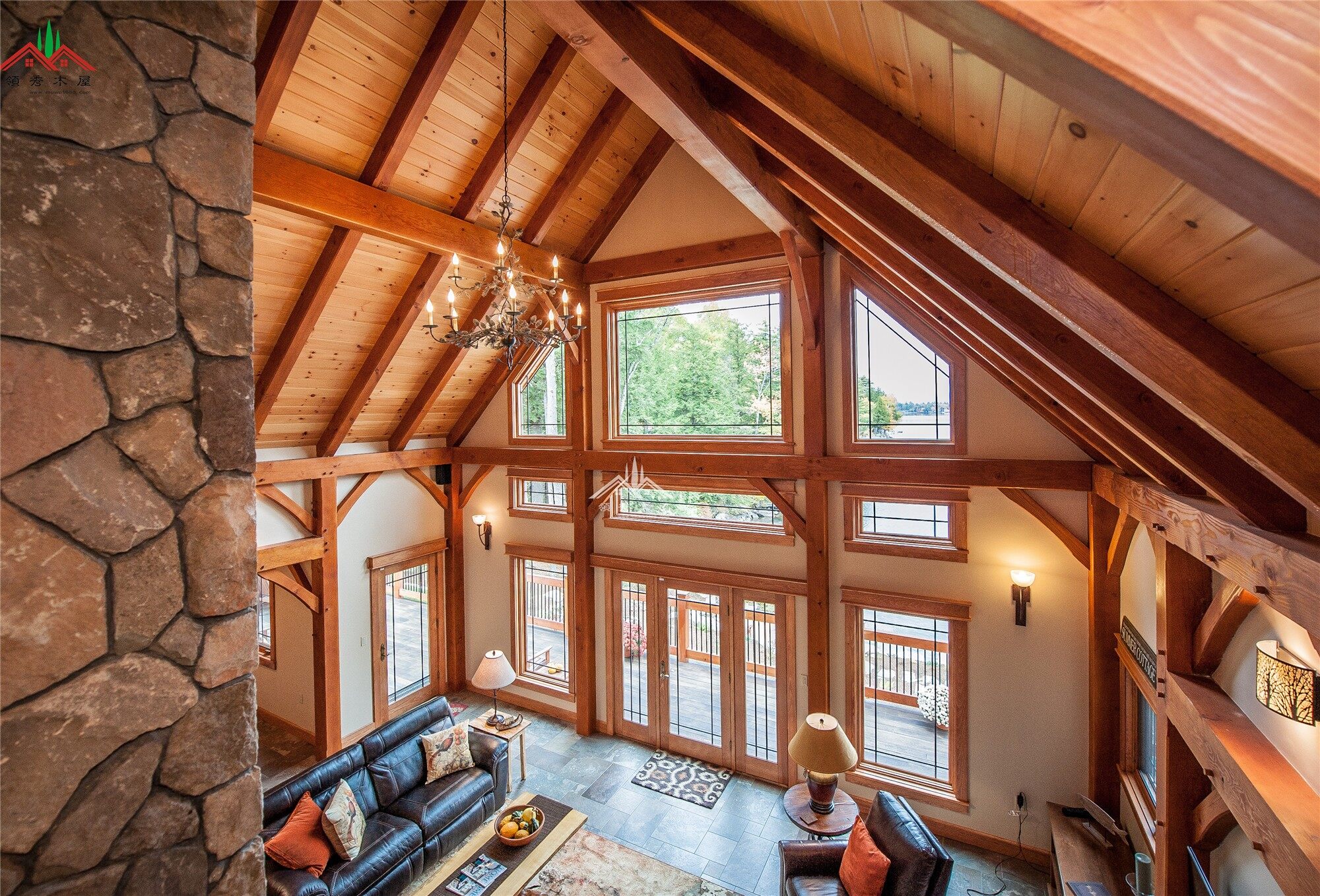 出口芬蘭梁柱結(jié)構(gòu)木屋別墅(圖8)