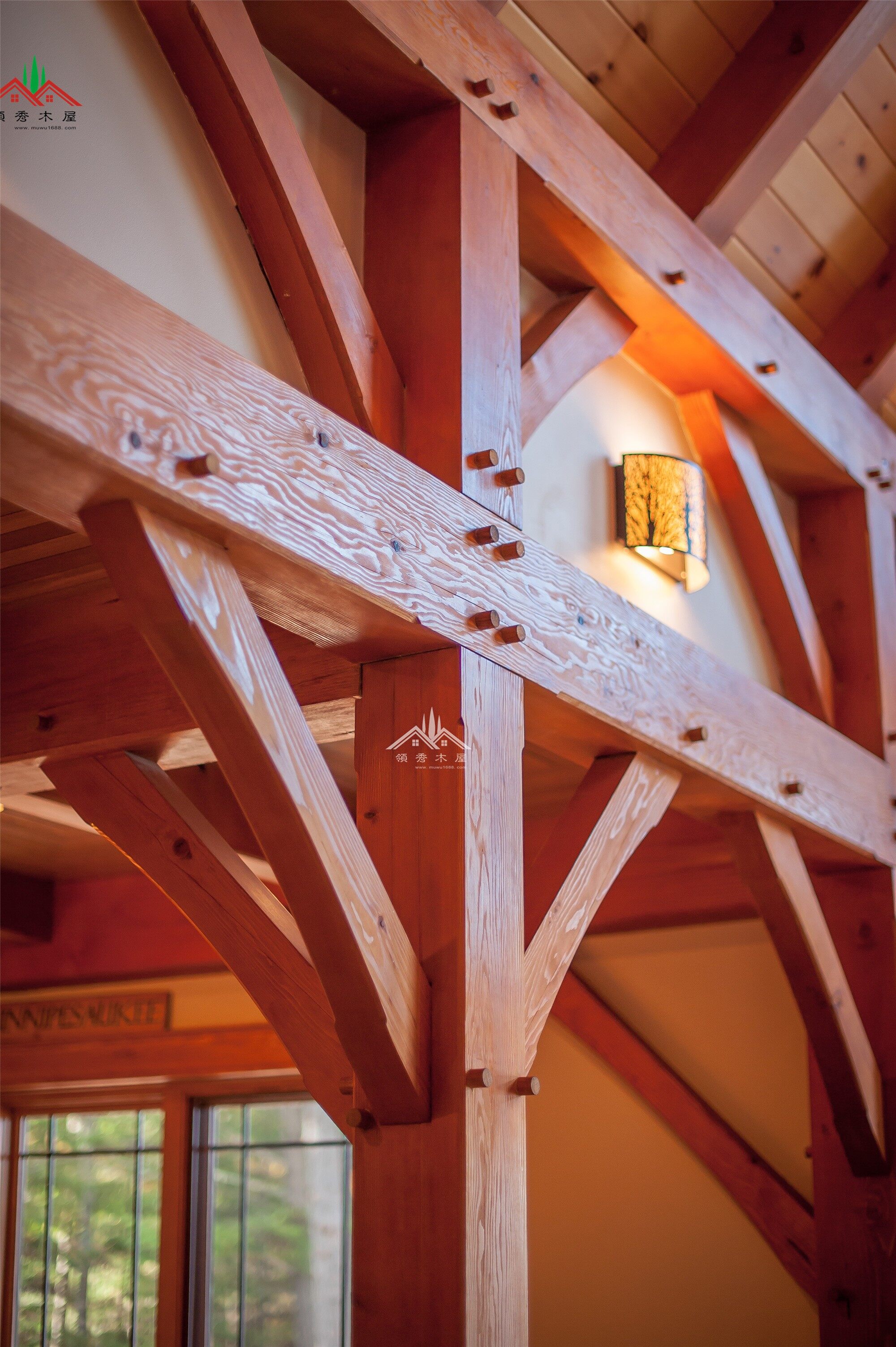 出口芬蘭梁柱結(jié)構(gòu)木屋別墅(圖17)