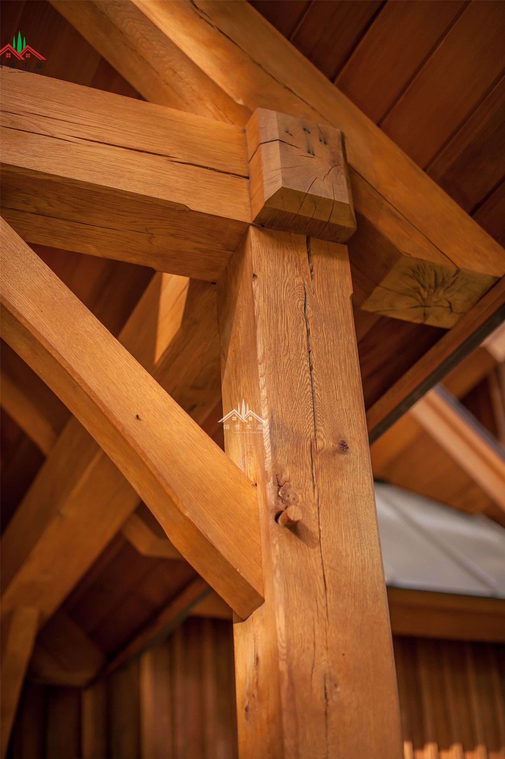 出口芬蘭梁柱結(jié)構(gòu)木屋別墅(圖18)