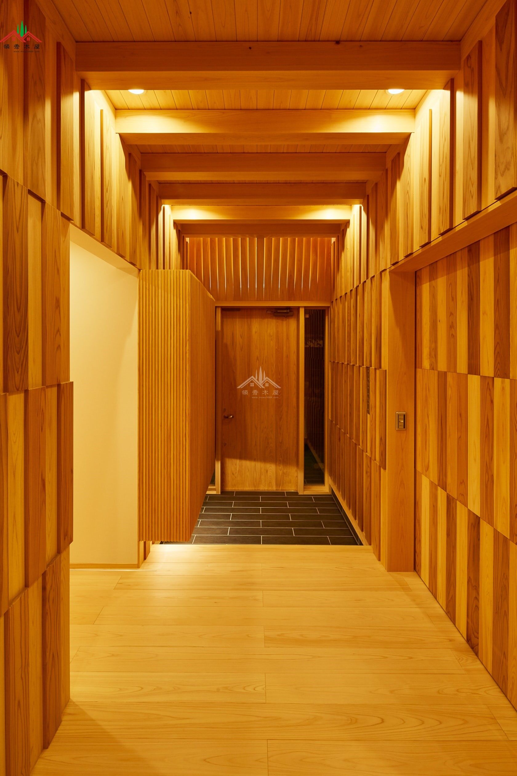 新中式雙層木屋別墅