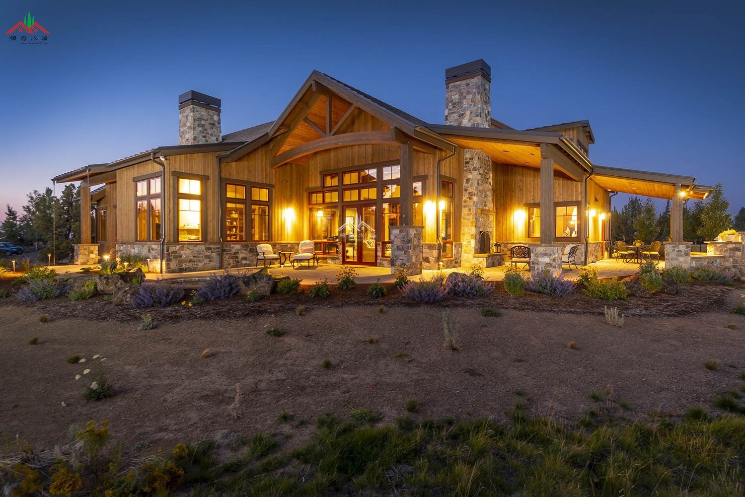 大型梁柱木屋別墅