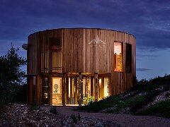 出口剛果雙層圓形特色個(gè)性度假木屋