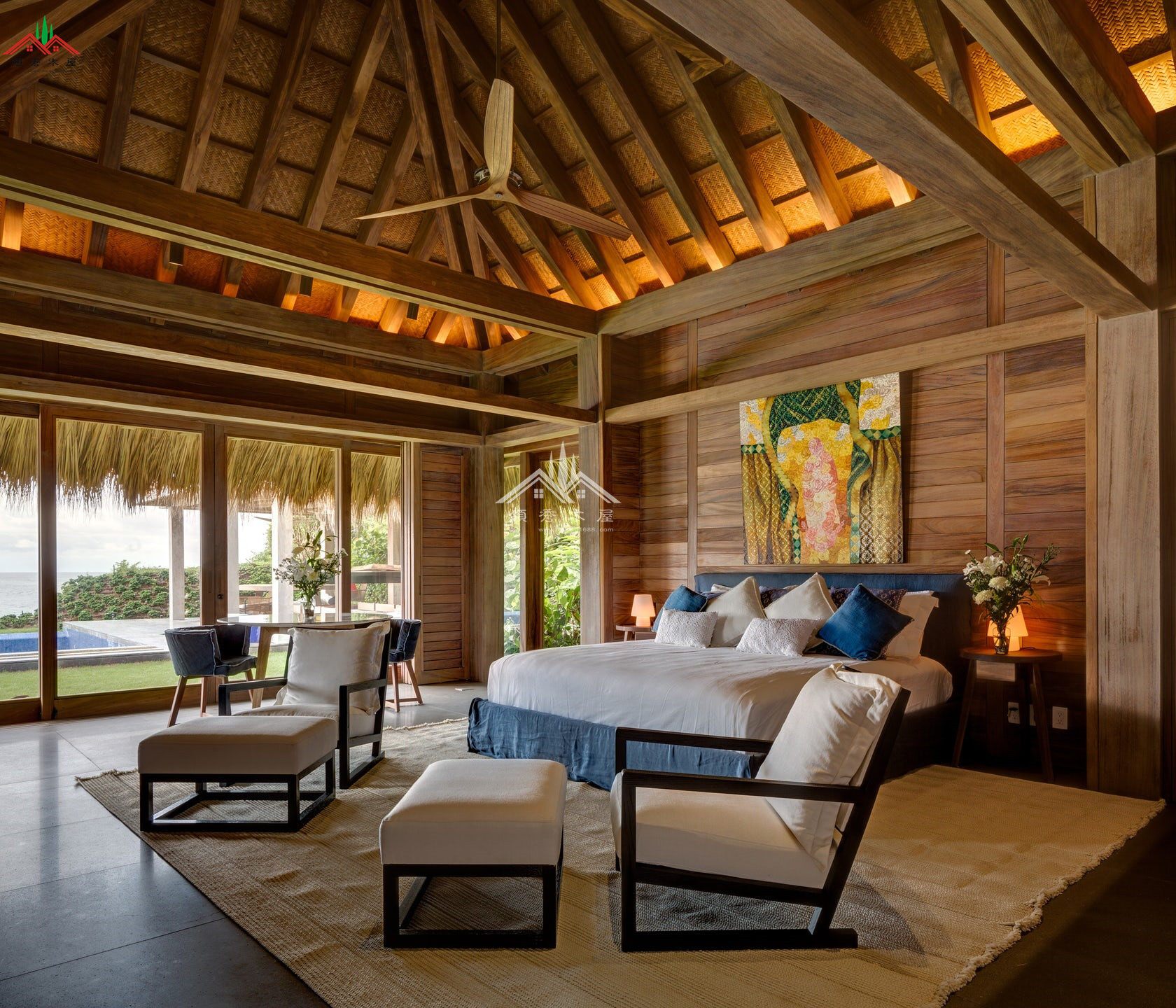 硬木制作木屋圓床臥室