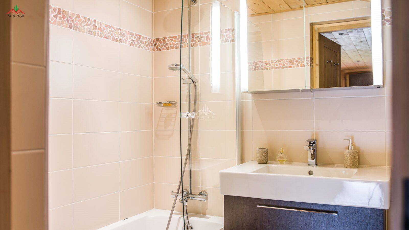 木屋別墅酒店圖片