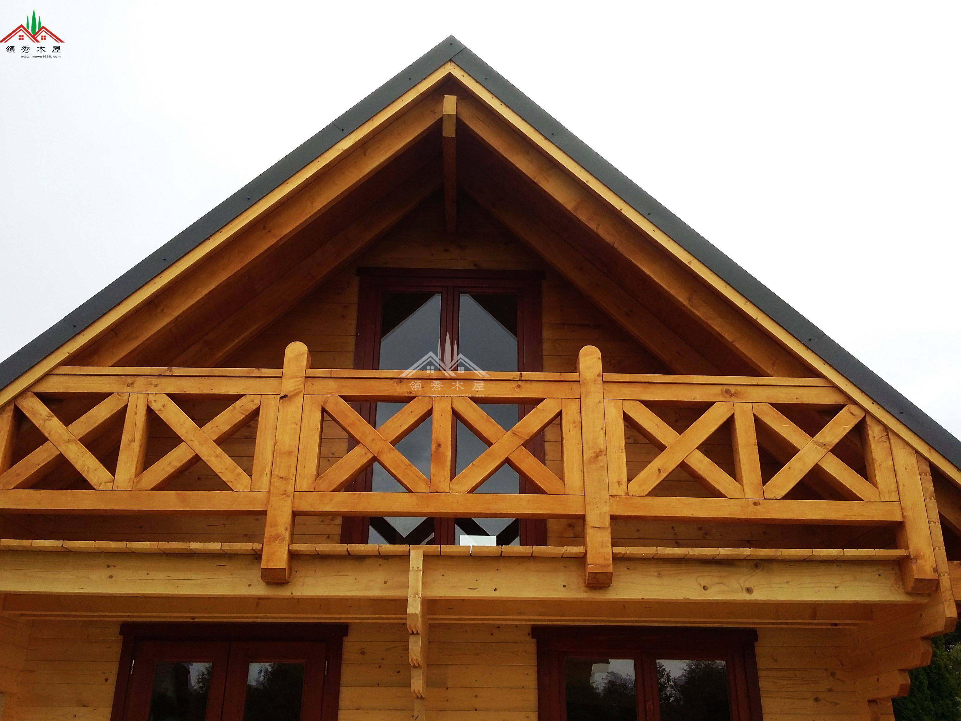 出口海外帶閣樓度假小木屋