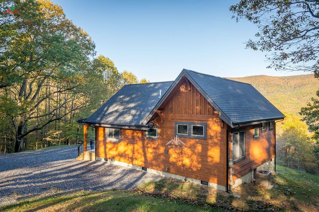 梁柱型雙層木屋別墅