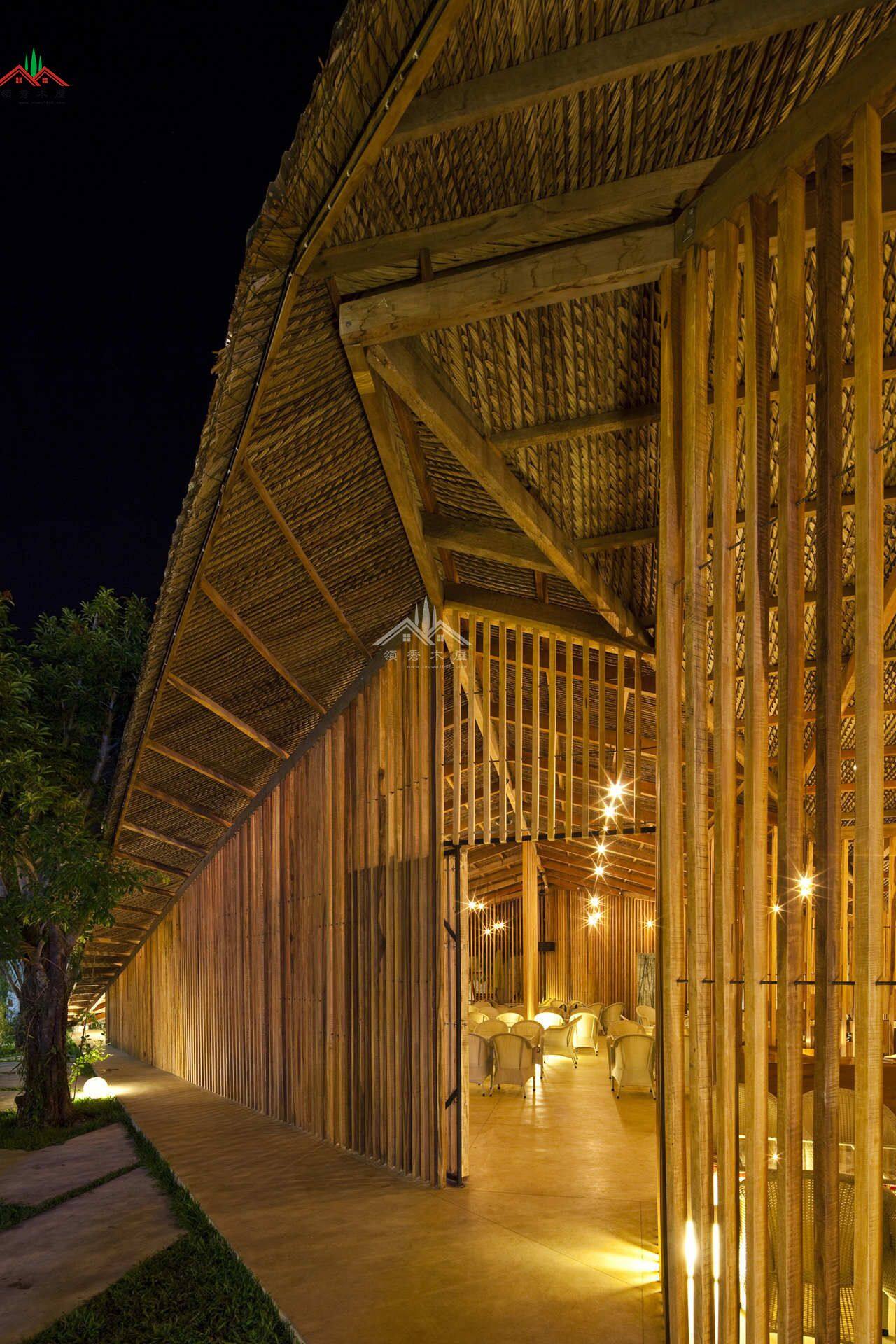 咖啡廳接待中心木房子