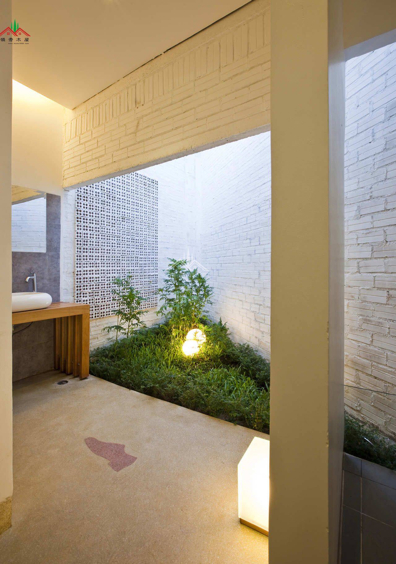 咖啡廳接待中心木房子