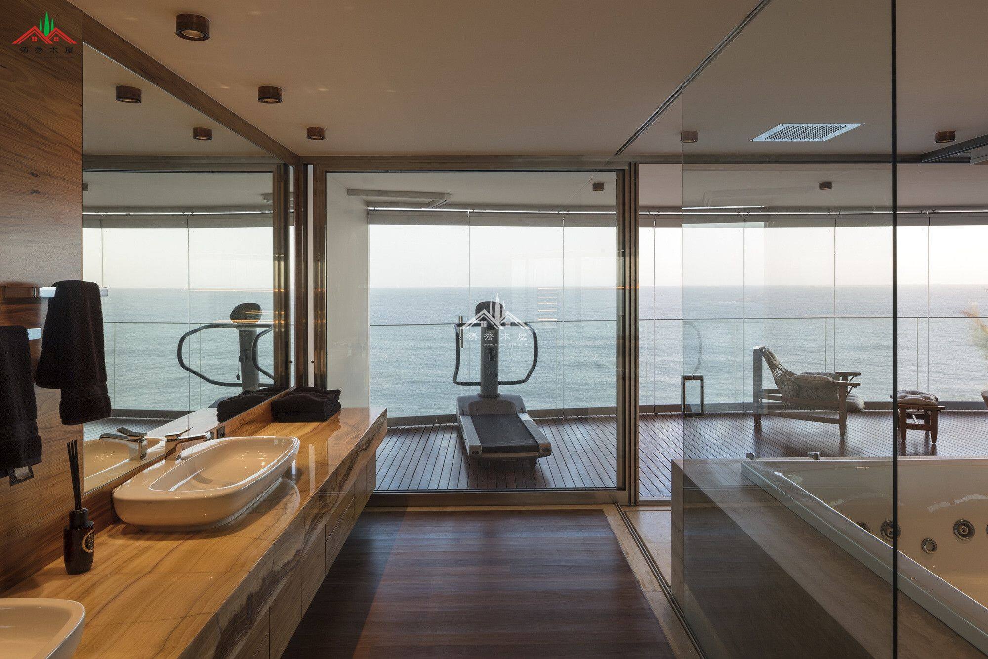 弧形膠合梁木屋