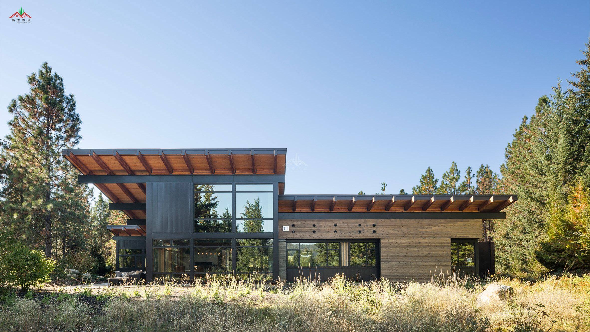 現(xiàn)代風(fēng)格木屋