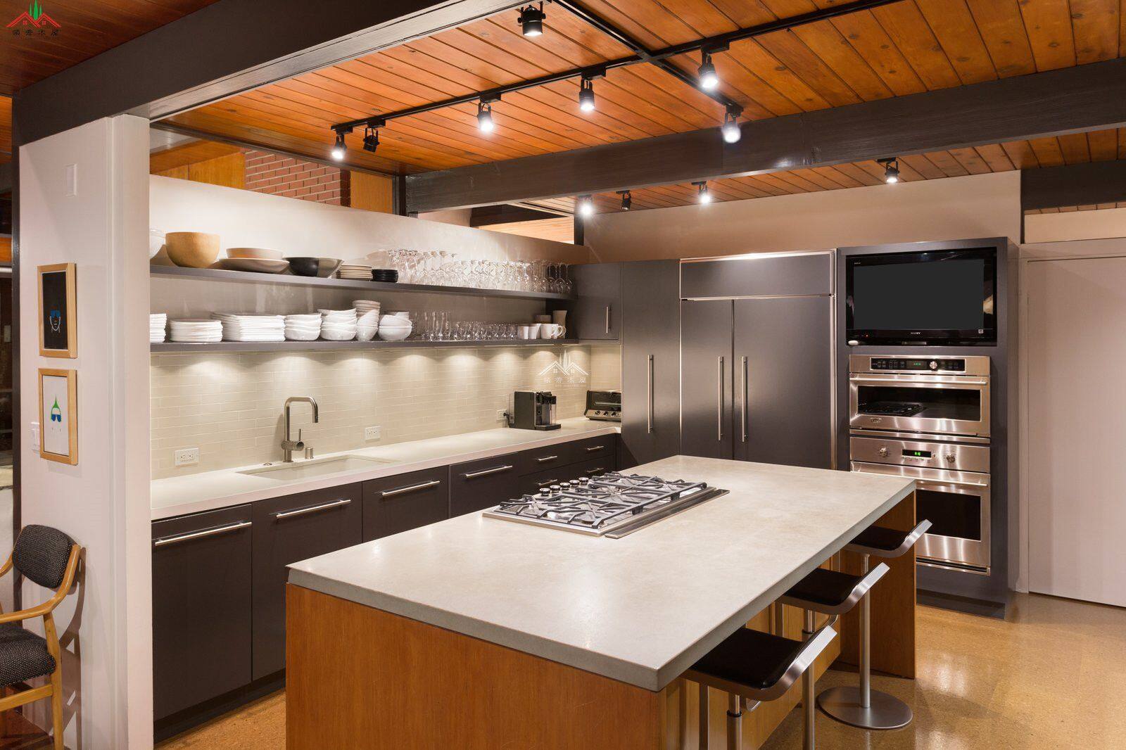 現(xiàn)代風(fēng)格平頂木屋別墅