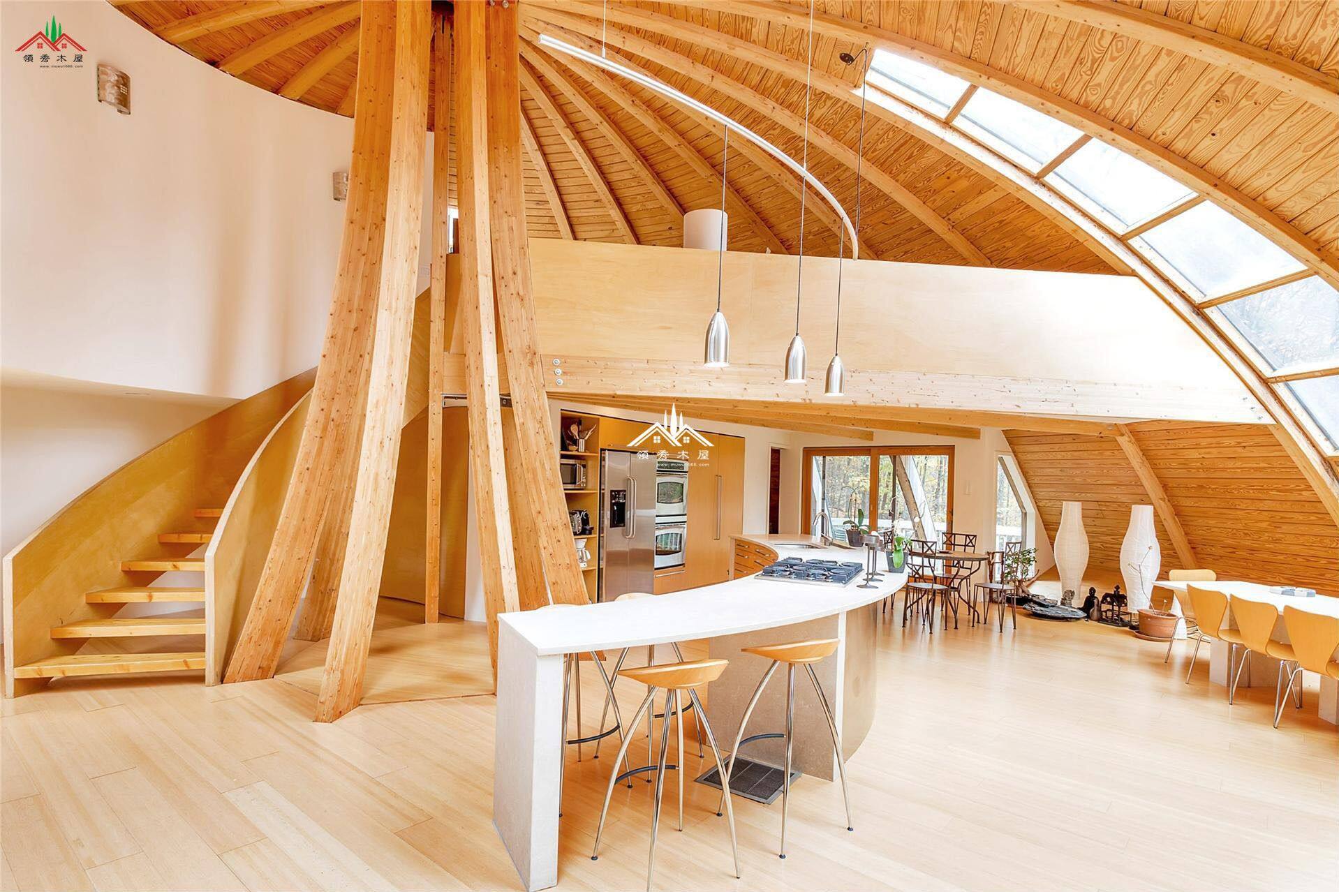 飛碟形狀的度假小木屋