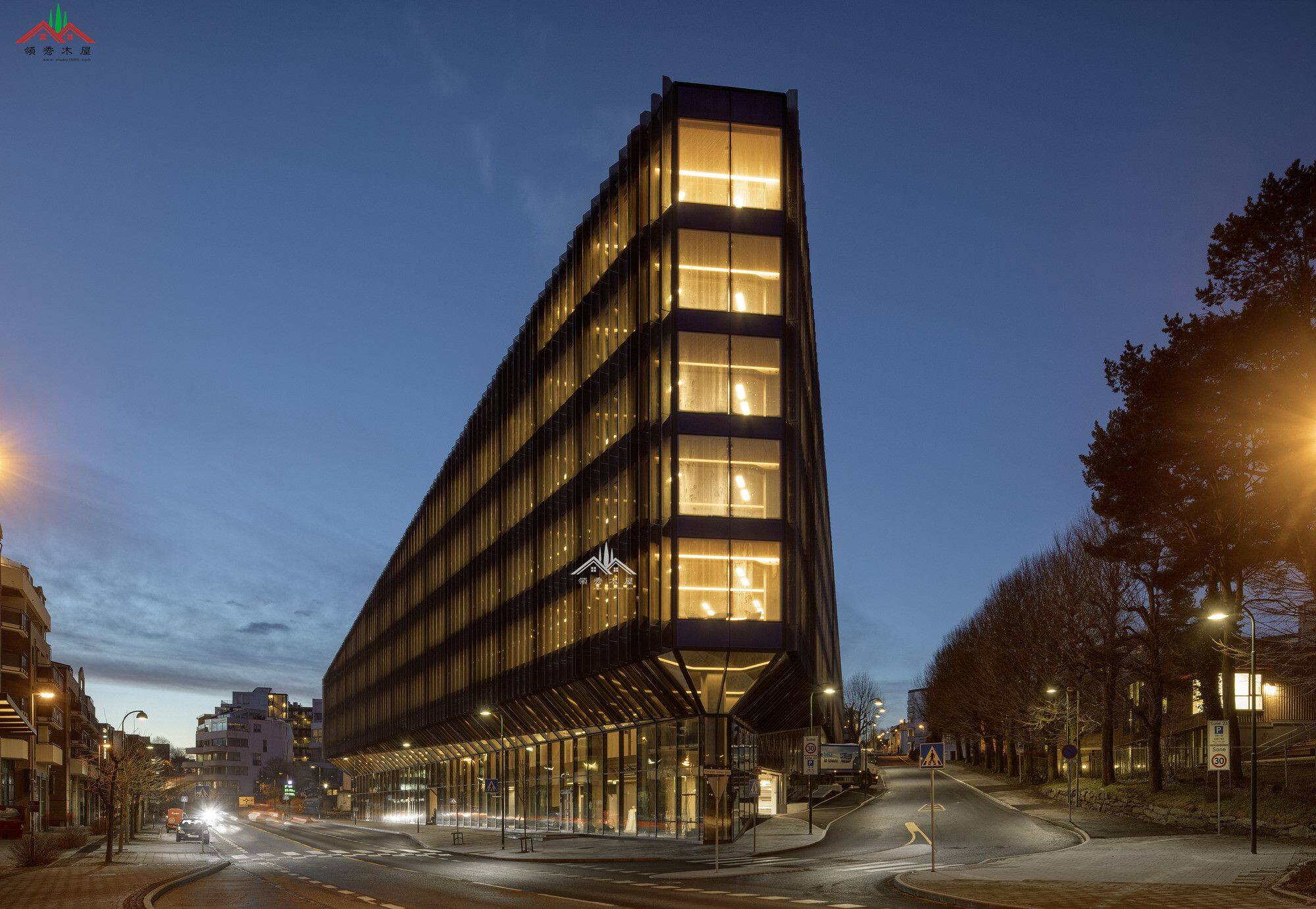 木結(jié)構(gòu)辦公樓