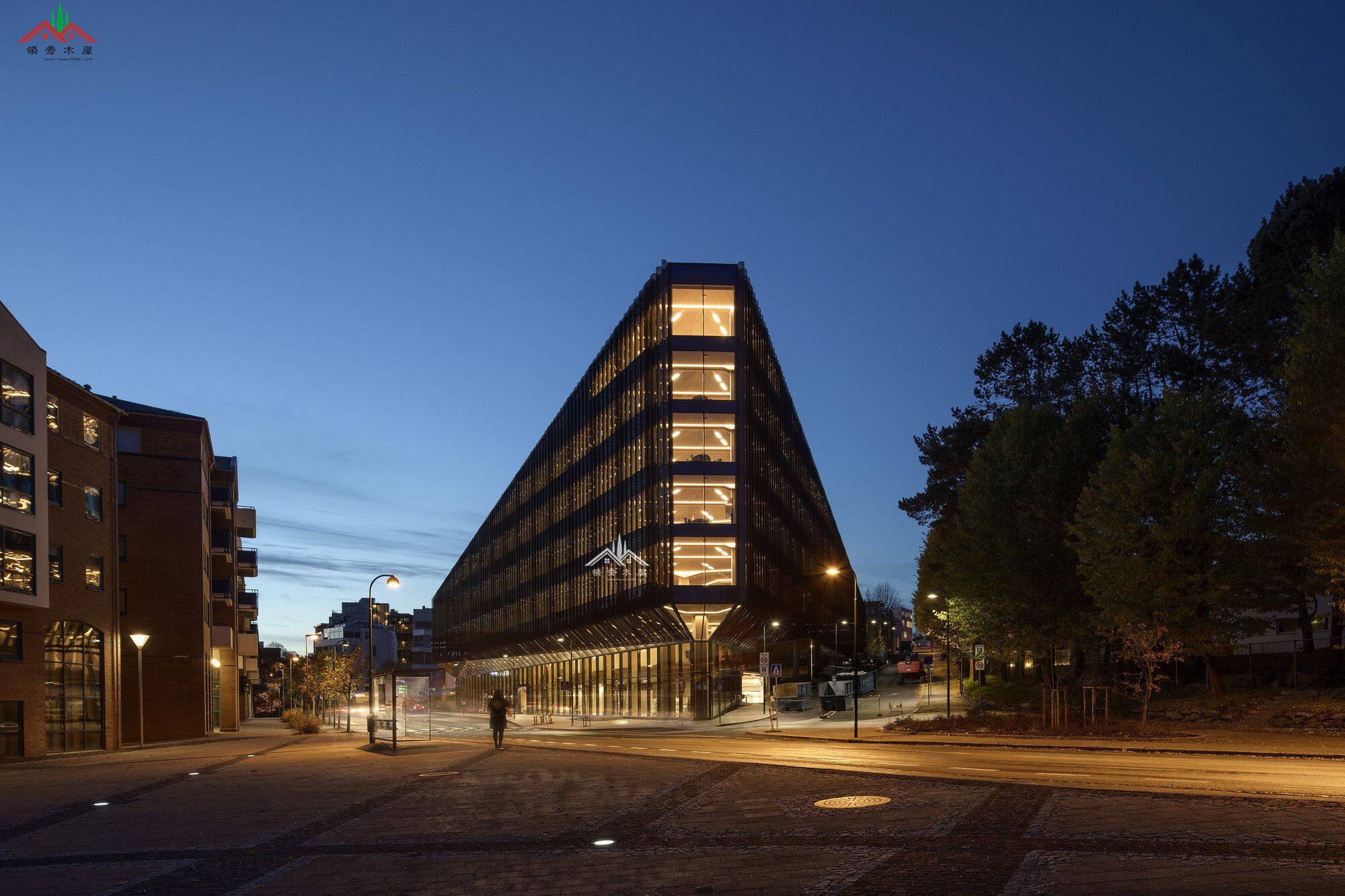 木結(jié)構(gòu)辦公樓