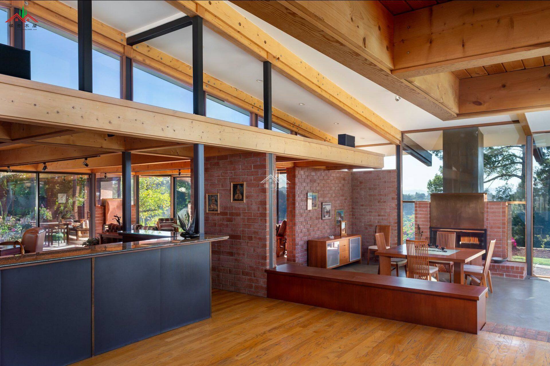 現(xiàn)代風(fēng)格木屋