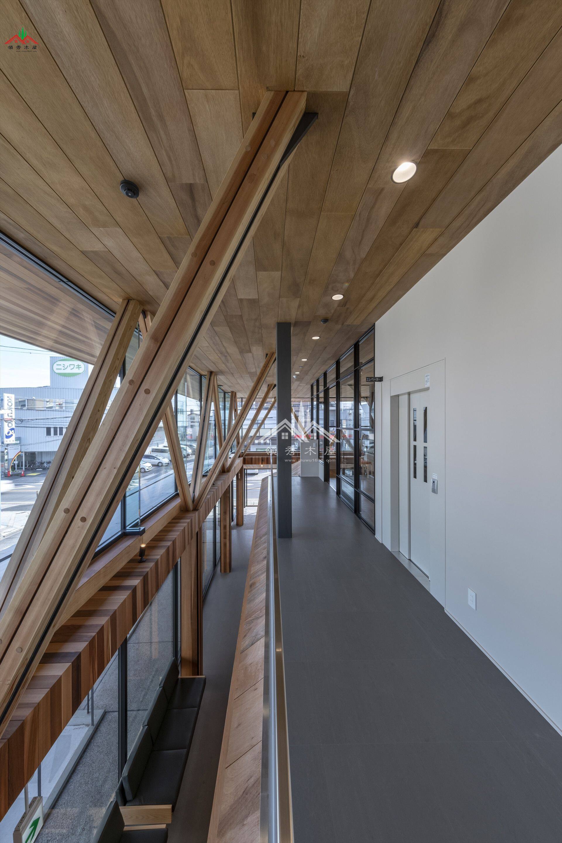 木結(jié)構(gòu)診所