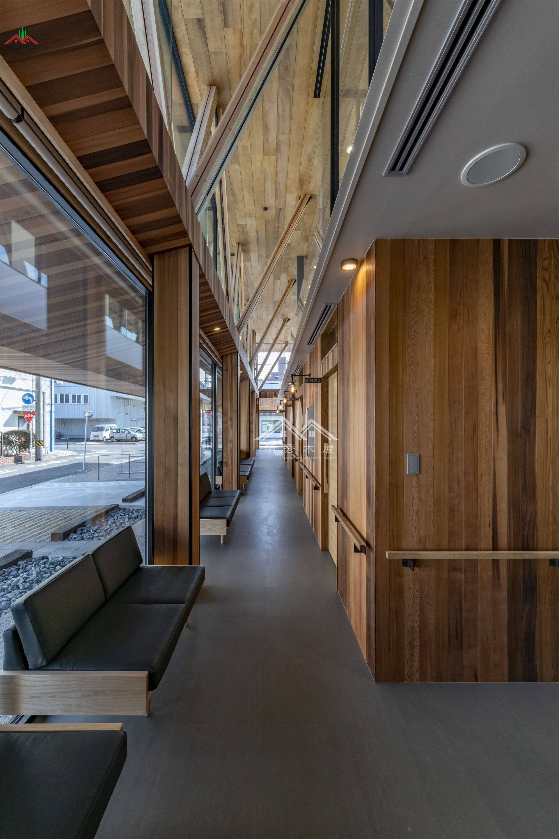 木結(jié)構(gòu)診所