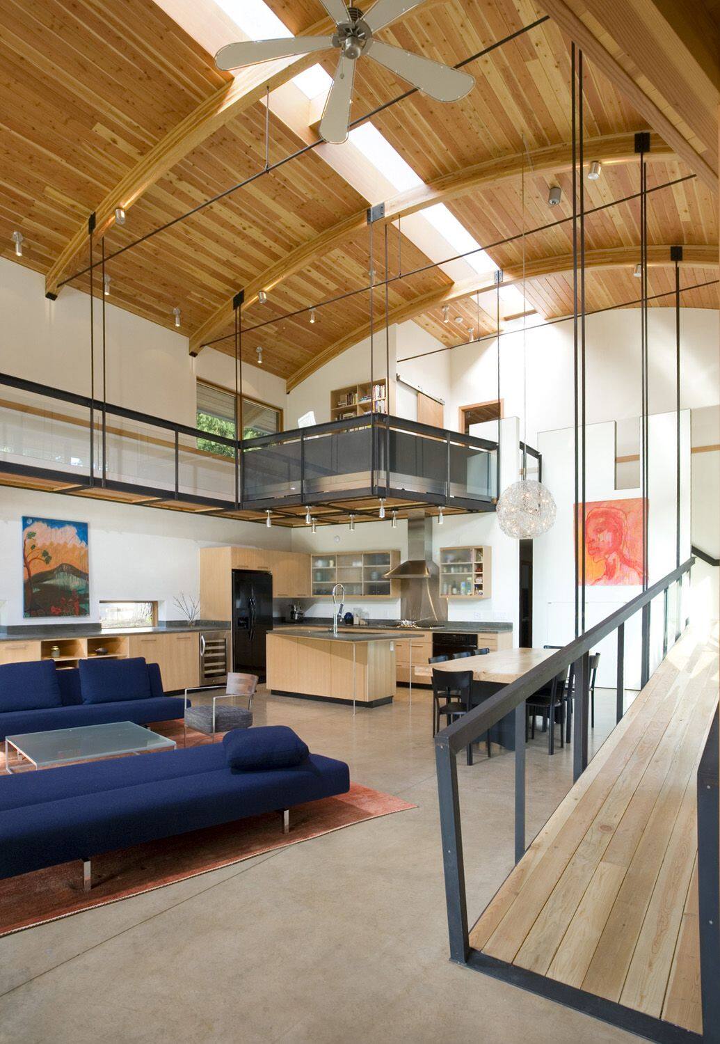 鋼木梁柱結(jié)構(gòu)接待中心木屋