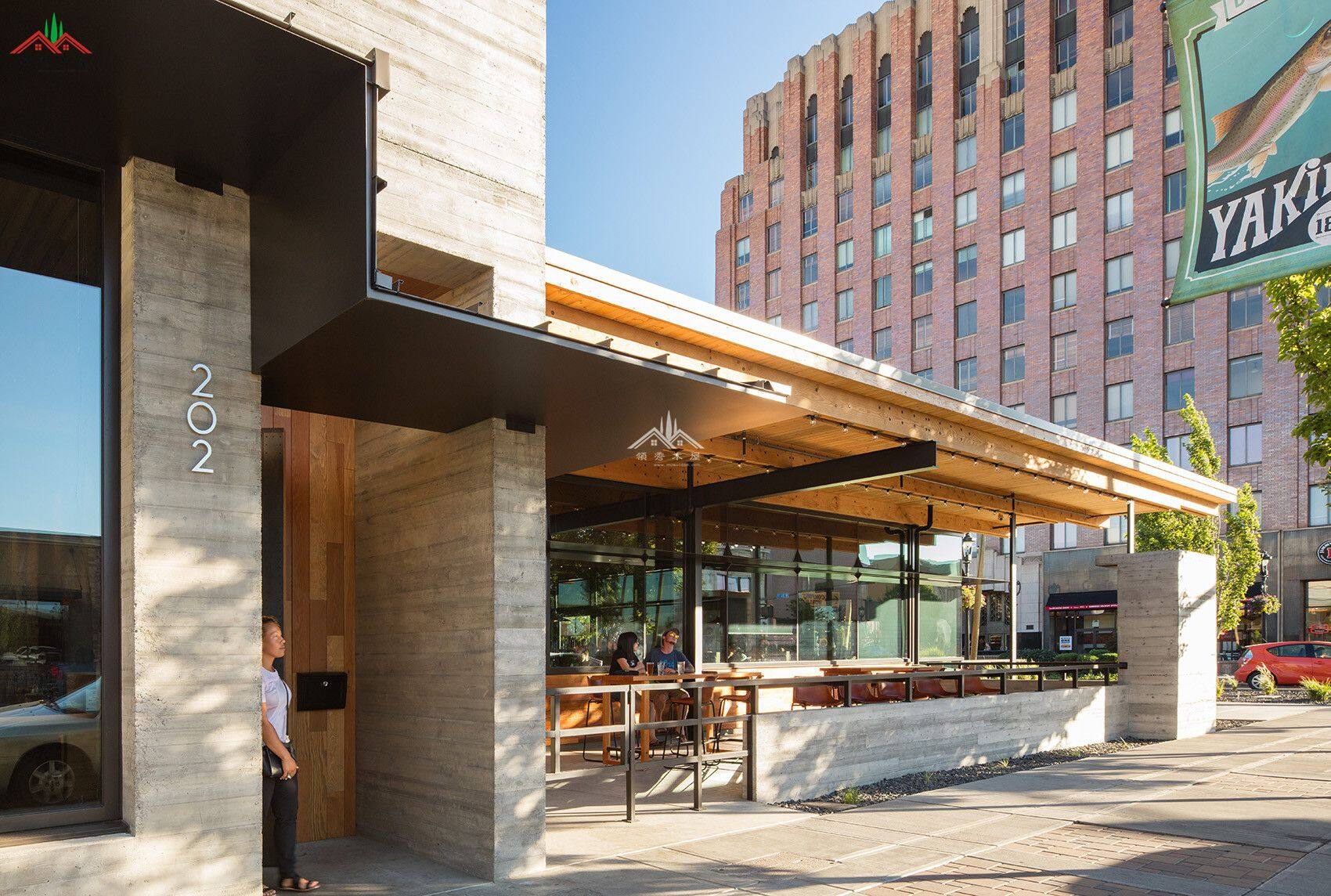 鋼木混合餐廳木屋