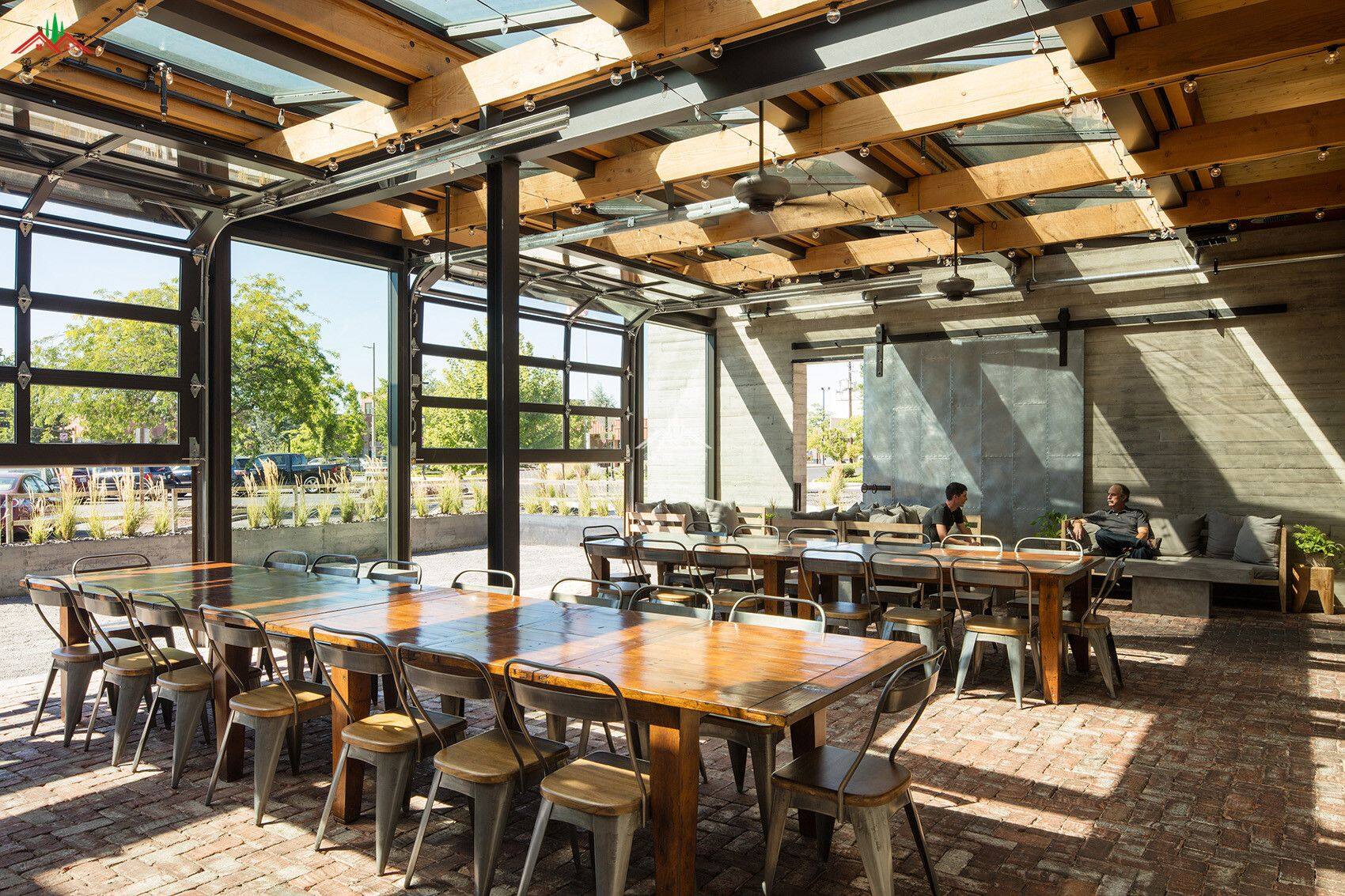 鋼木混合餐廳木屋