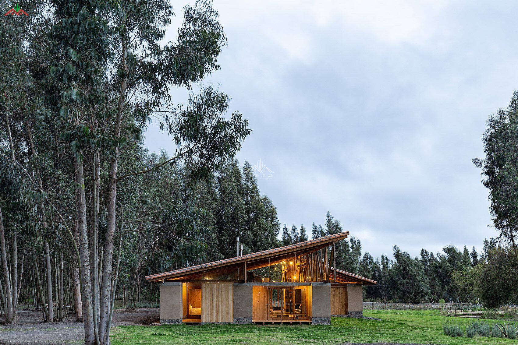 木結(jié)構(gòu)酒店民宿