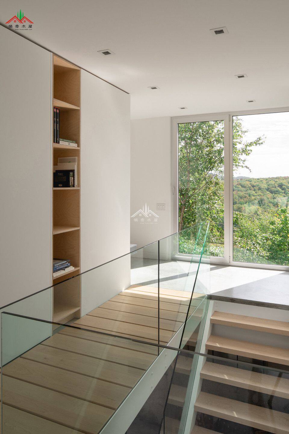 特色現(xiàn)代木屋