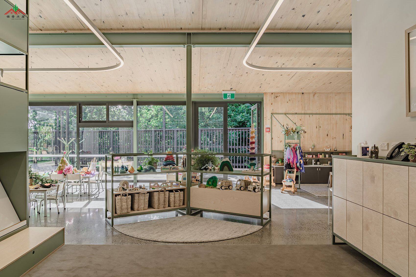 幼兒園教育中心木屋