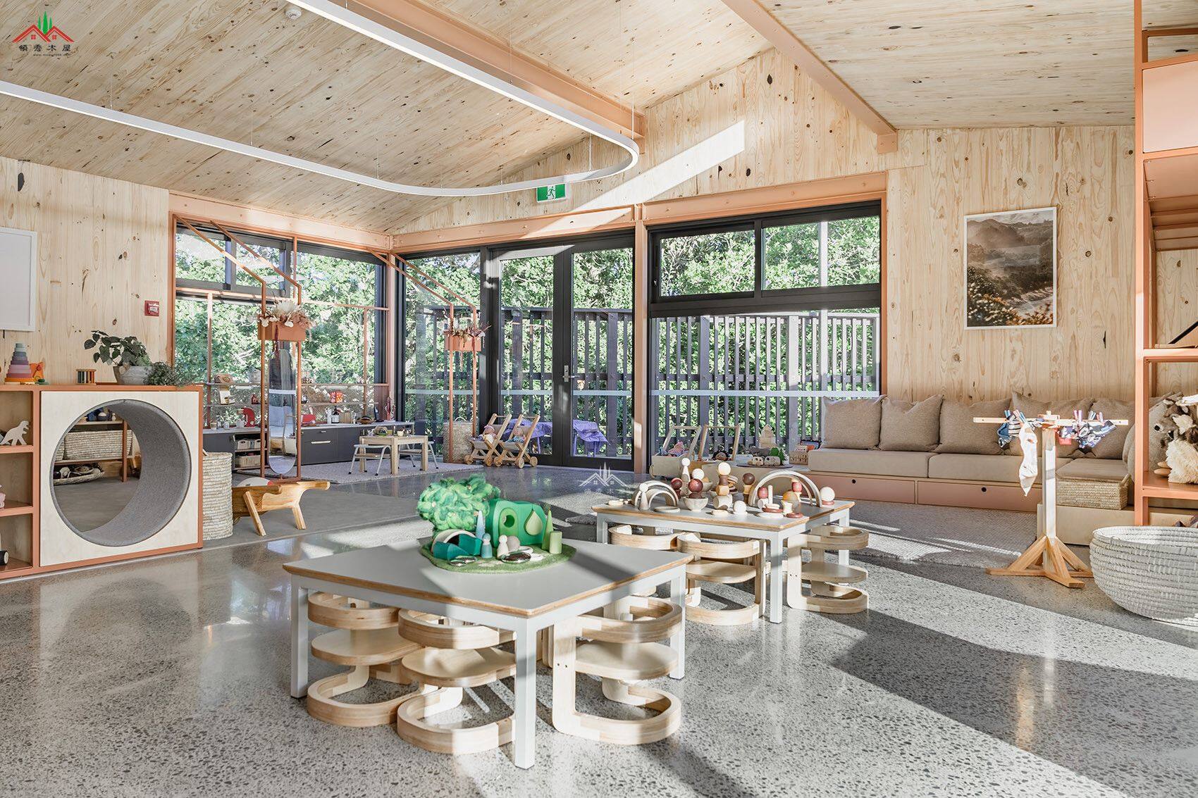 幼兒園教育中心木屋