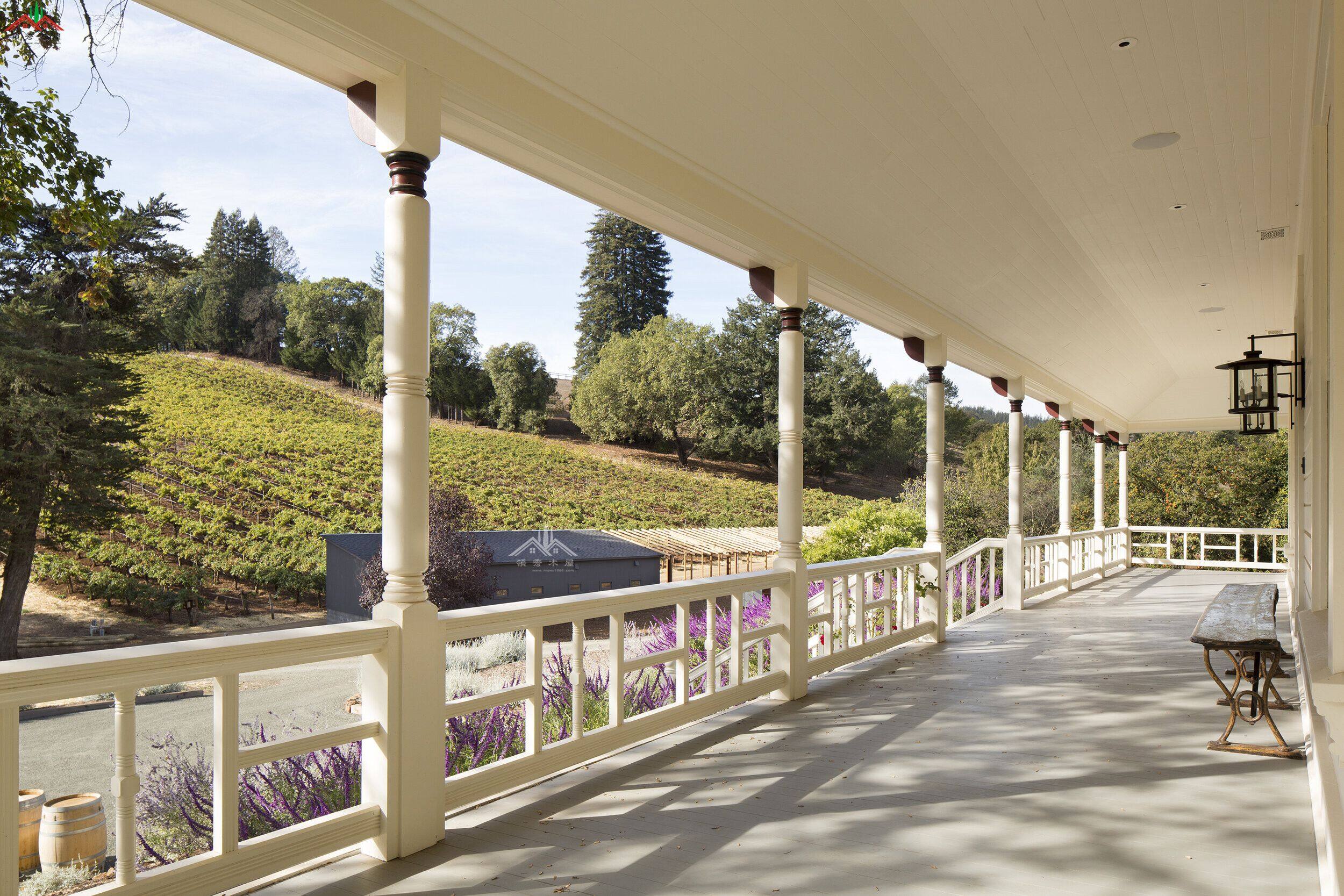 歐式鄉(xiāng)村風(fēng)格木屋別墅