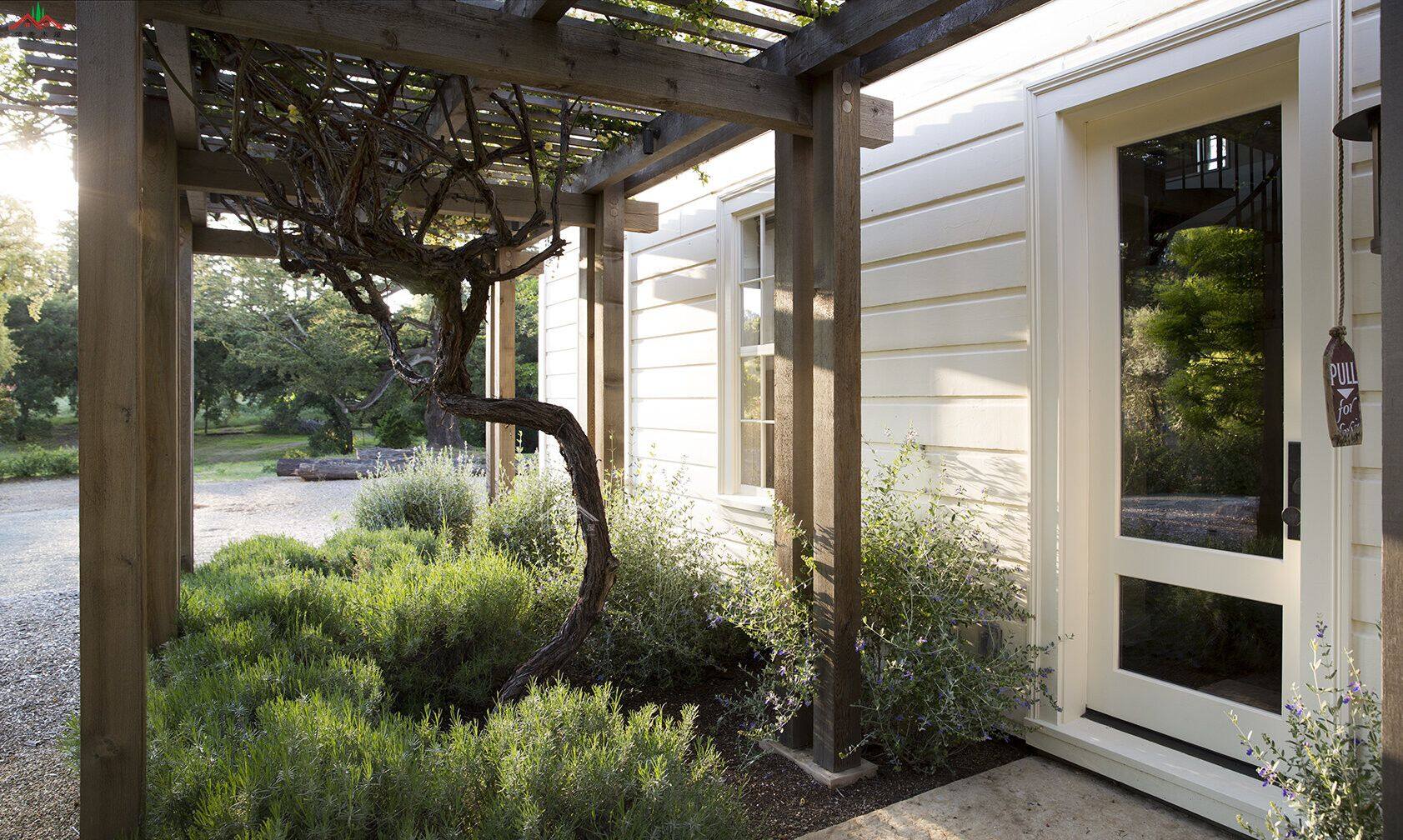 歐式鄉(xiāng)村風(fēng)格木屋別墅