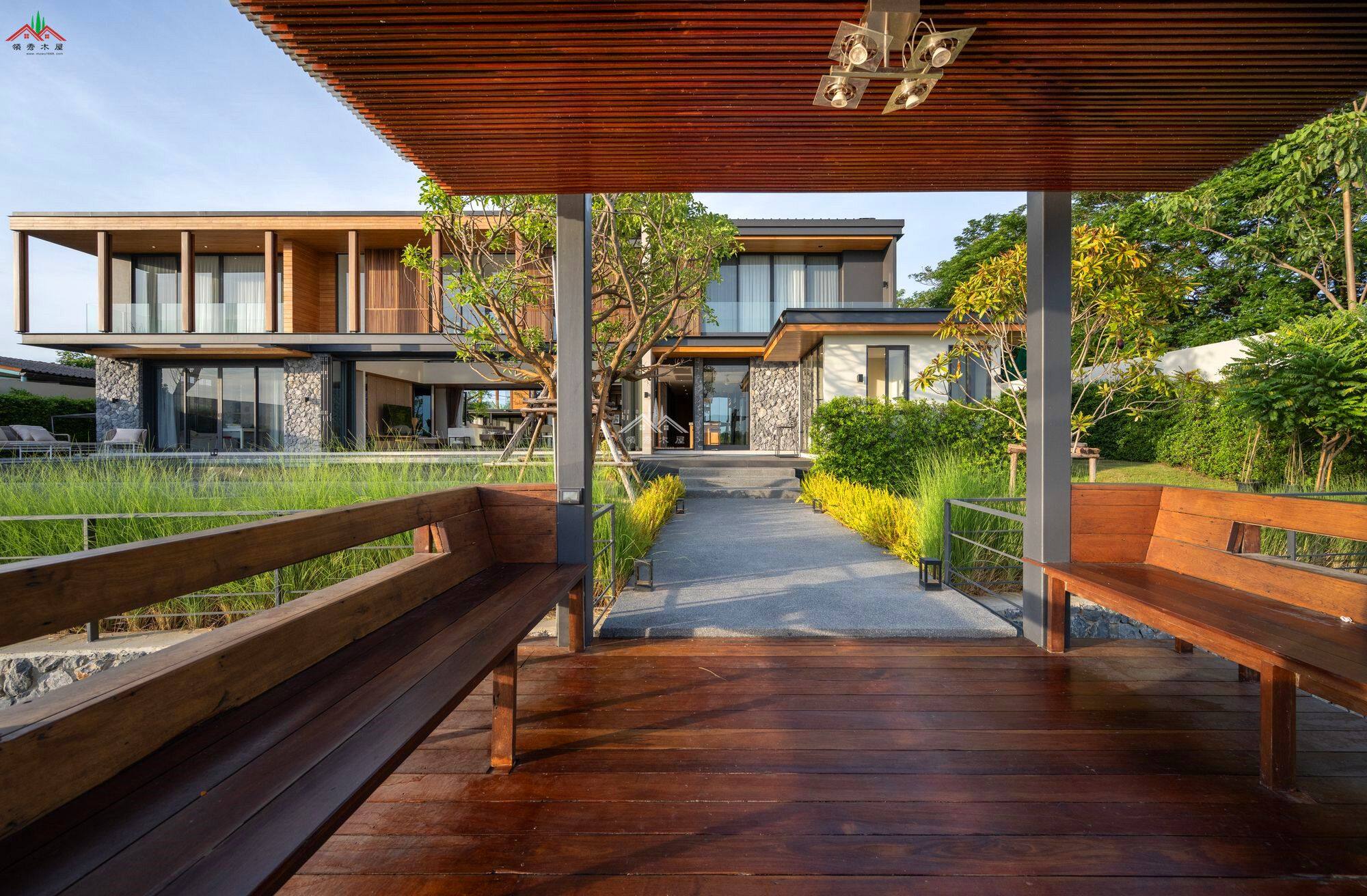 創(chuàng)意特色木別墅住宅