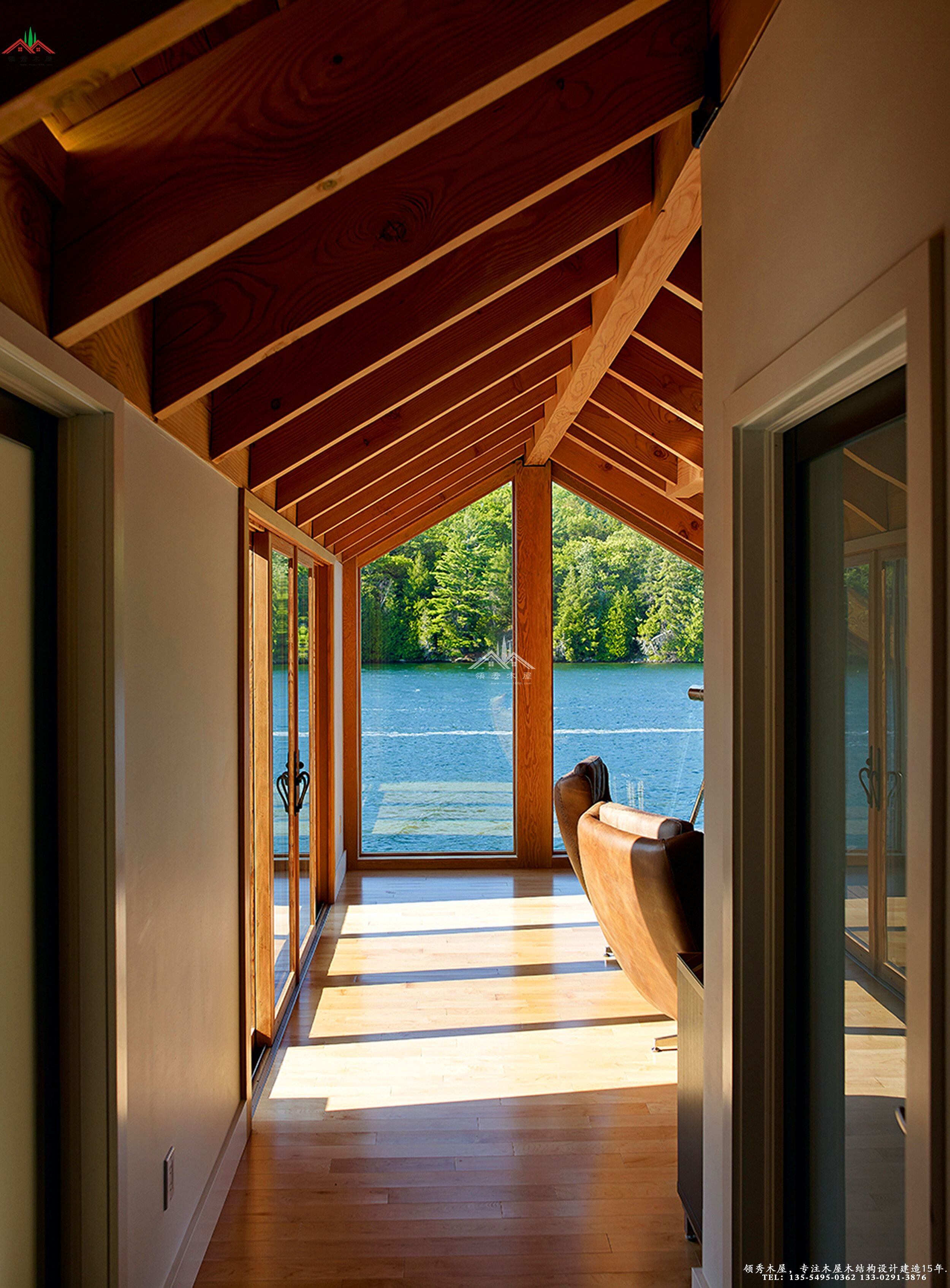 飄在水上的木屋