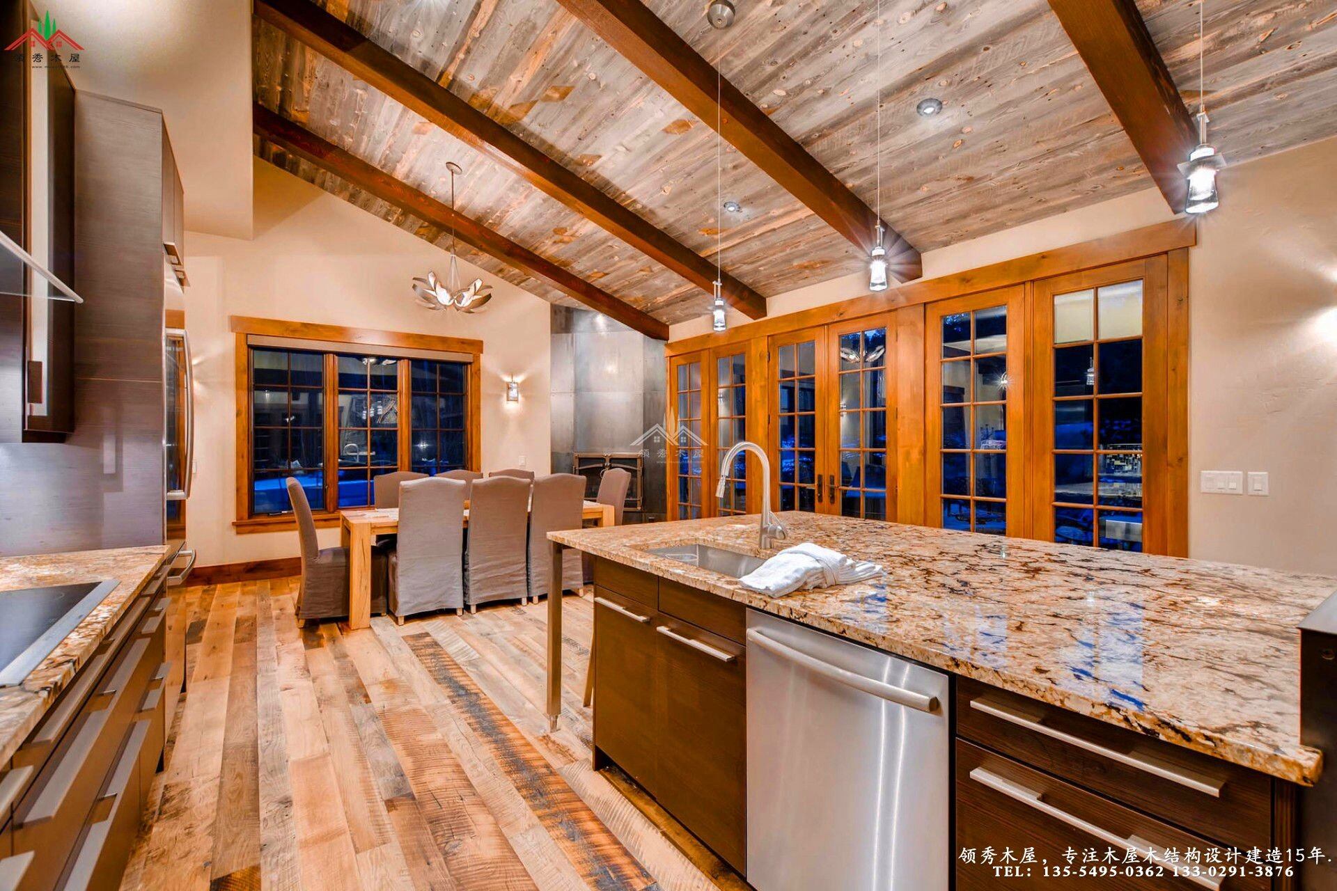 舊木裝飾外觀木屋別墅