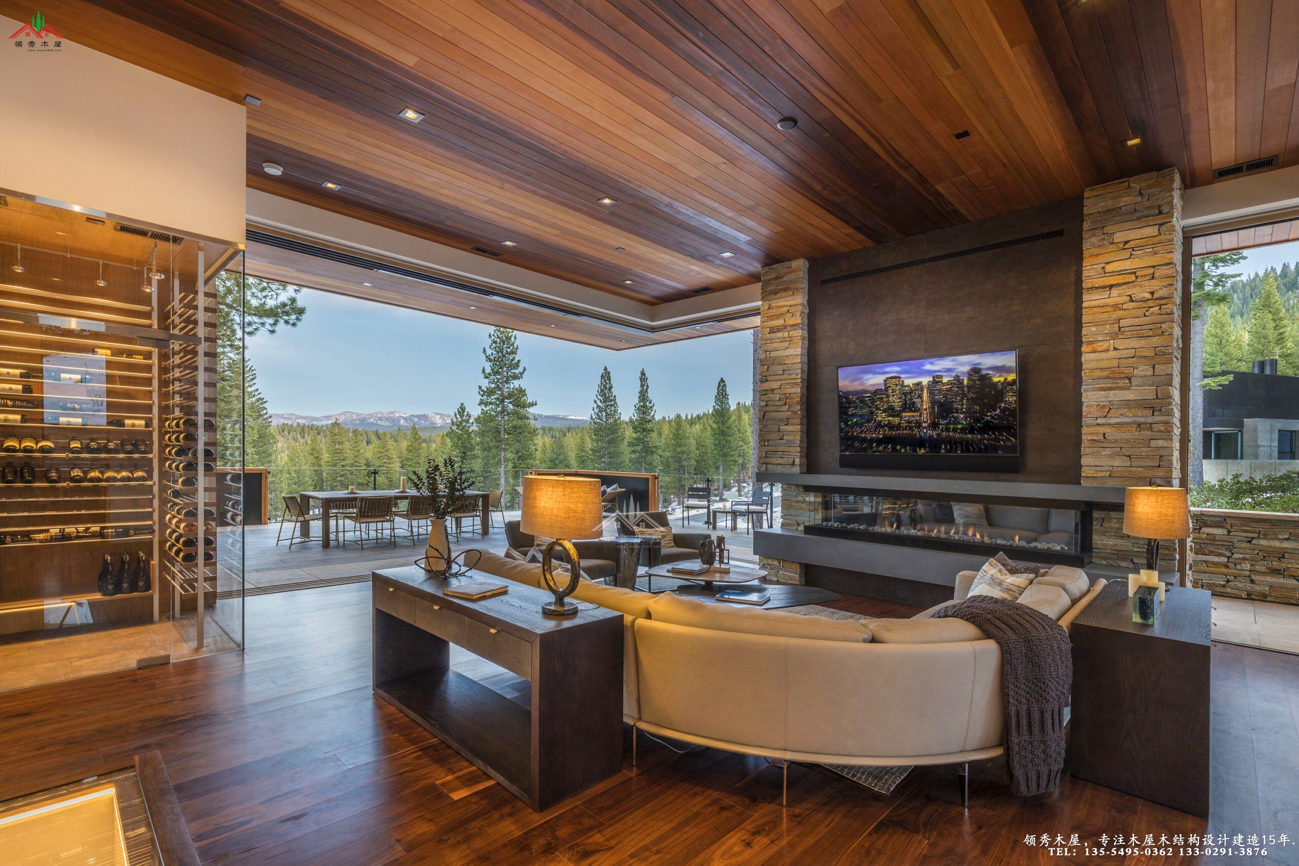 純現(xiàn)代風(fēng)格木別墅