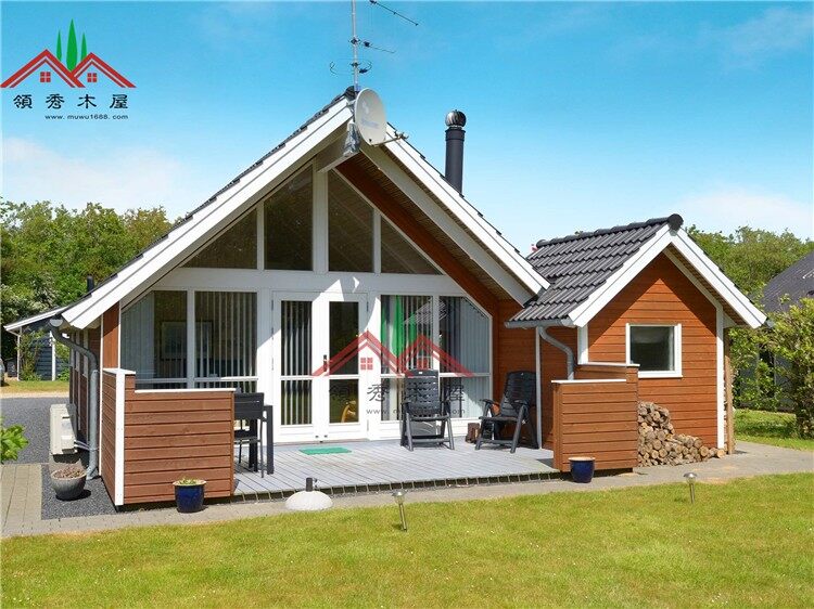 美式風(fēng)格重型雙層木屋